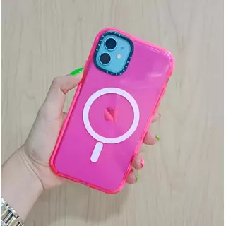 Case Magsafe Translucido Fucsia Iphone13pro+