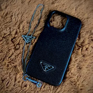 Case Lujo Prada Negro Iphone 15 Pro+