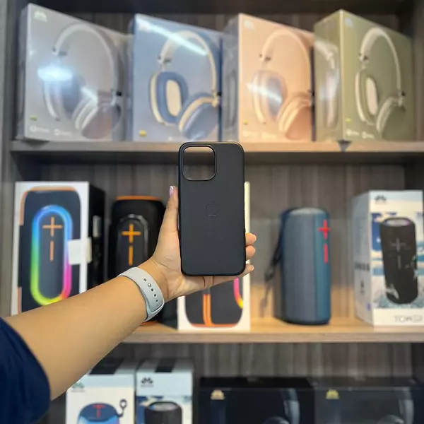 Case Tipo Cuero