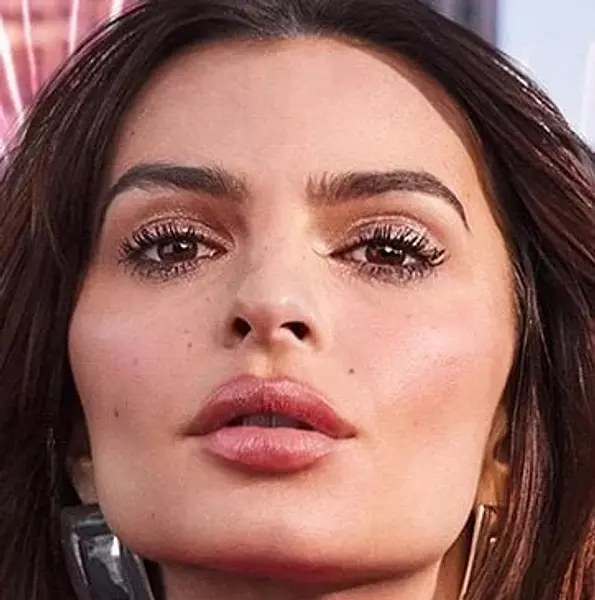 Maybelline Pestañina Firework
