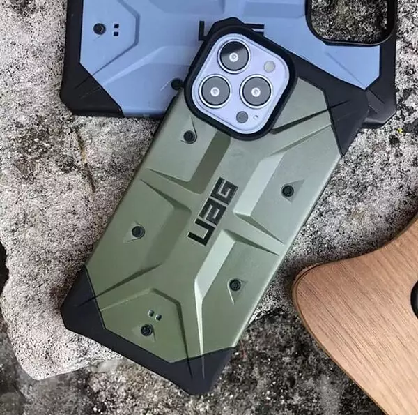 Case Antishok Verde Iphone 15