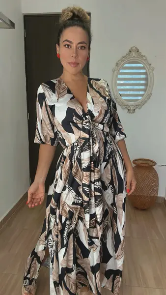 Vestido Hojas Cálido – Estilo Natural