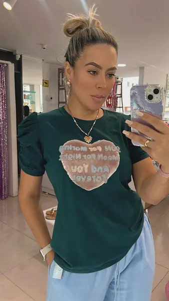 Blusa Verde Esmeralda – Sofisticación Y Estilo