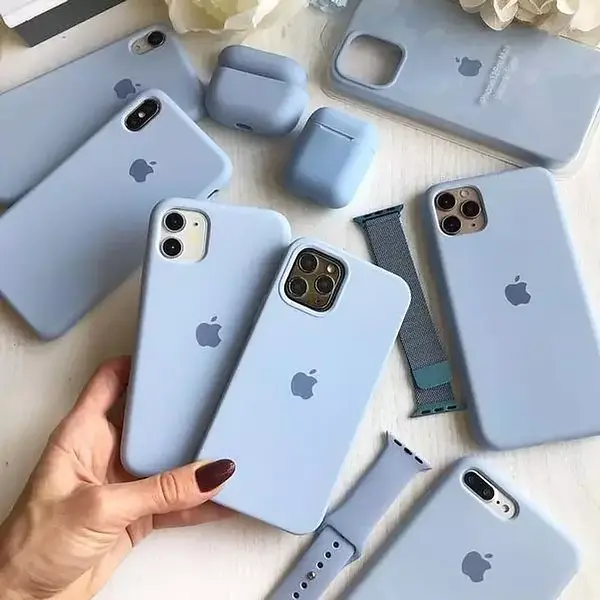 Silicon Case Azul Claro Iphone 13