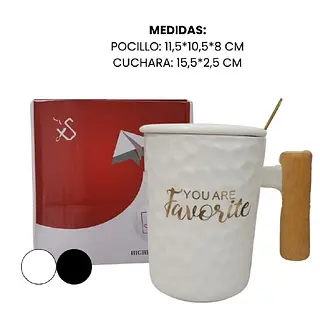 Pocillo Con Textura Blanca Y Mango De Madera