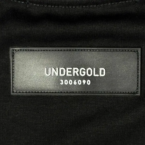 Camiseta Talla L Con Estampado Trasero Undergold