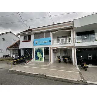 Casa Comercial- Bosque Alto