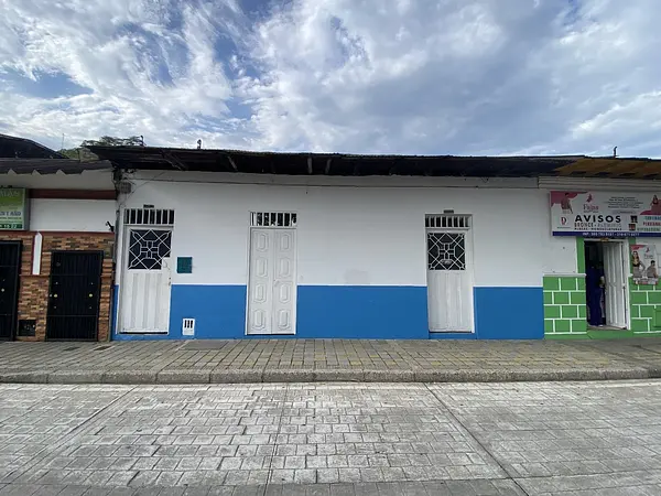 Casa Comercial-El Centro