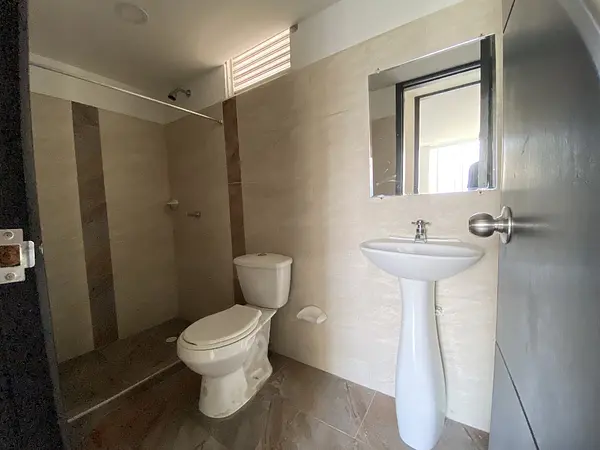 Apartamento-Bosques De San Antonio