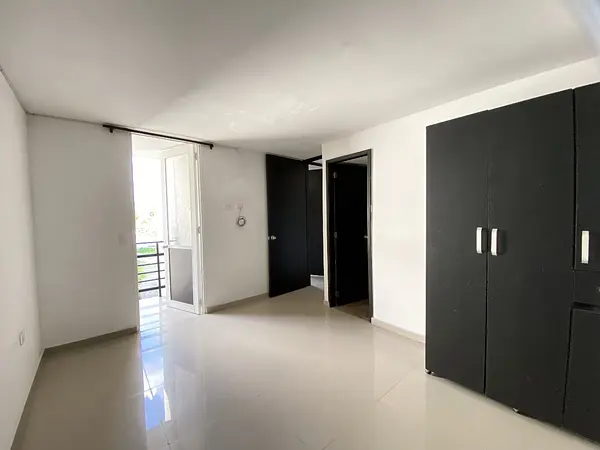 Apartamento-Bosques De San Antonio