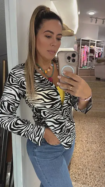 Camisa Animal Print Zebra Para Mujer Con Cuello Y Botones