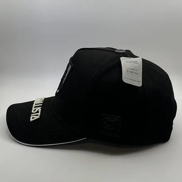 Adler Equino Negro Caballista