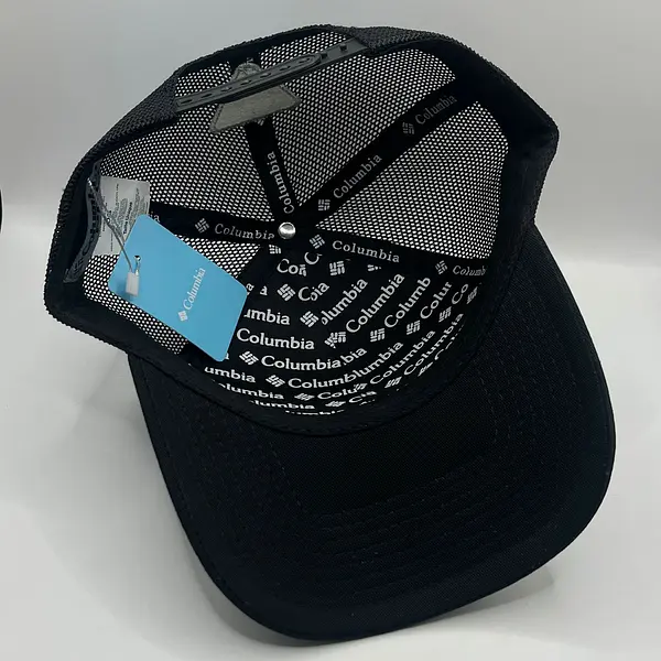Gorra Columbia Negra Mapa
