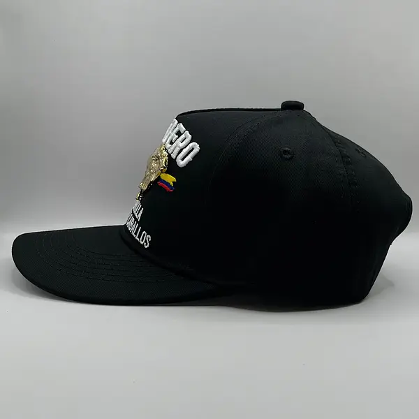 Ganadero Negra Placa Dorada