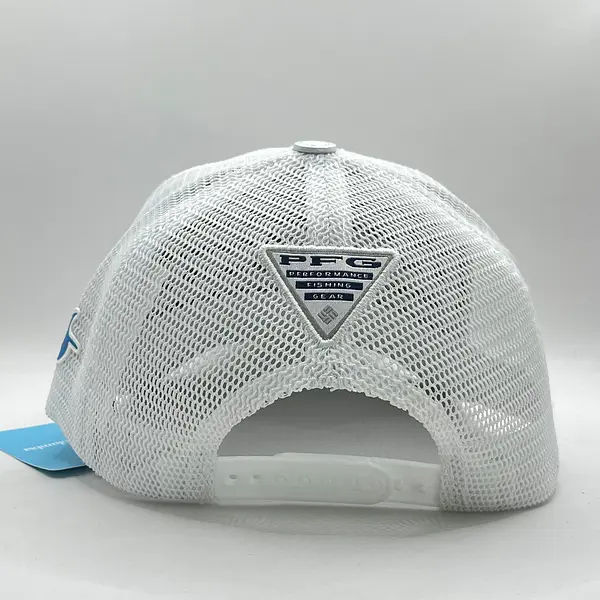 Gorra Columbia Blanca Letras Azul Cielo