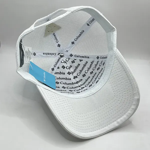 Gorra Columbia Blanca Letras Azul Cielo