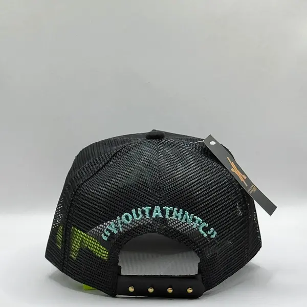 Y/Out Logo Verde Menta