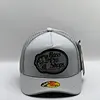 Bass Pro Shops Gris Claro Parche Gris