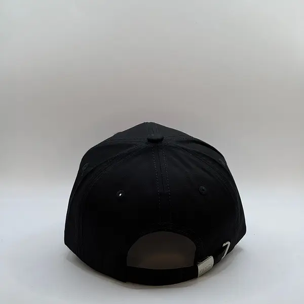 Hugo Boss Negra Parche Rojo