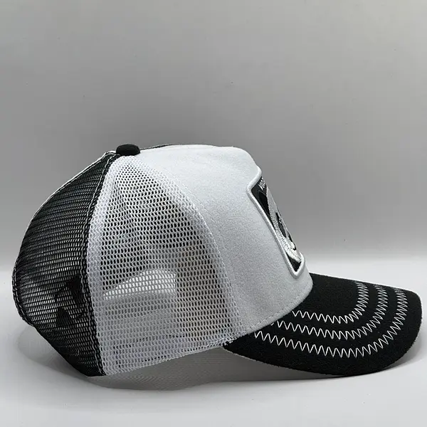 Virgin Panda Blanco Negro