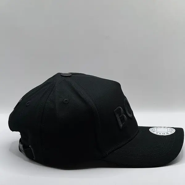 Gorra Negra Boss Bordado En Negro
