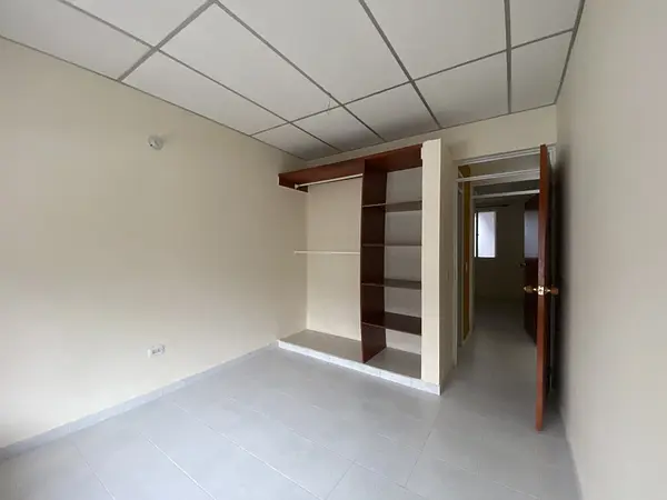 Casa-Bosques De Abajam