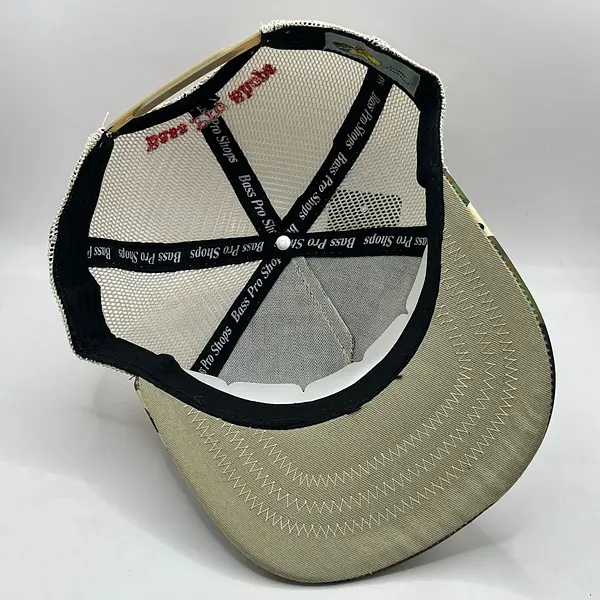 Bass Pro Shops Camuflada Verde Parche Amarillo