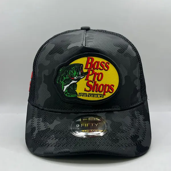 Bass Pro Shops Negra Camuflada Parche