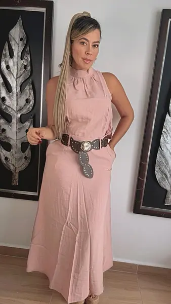 Set De Falda Y Blusa En Tono Palo Rosa